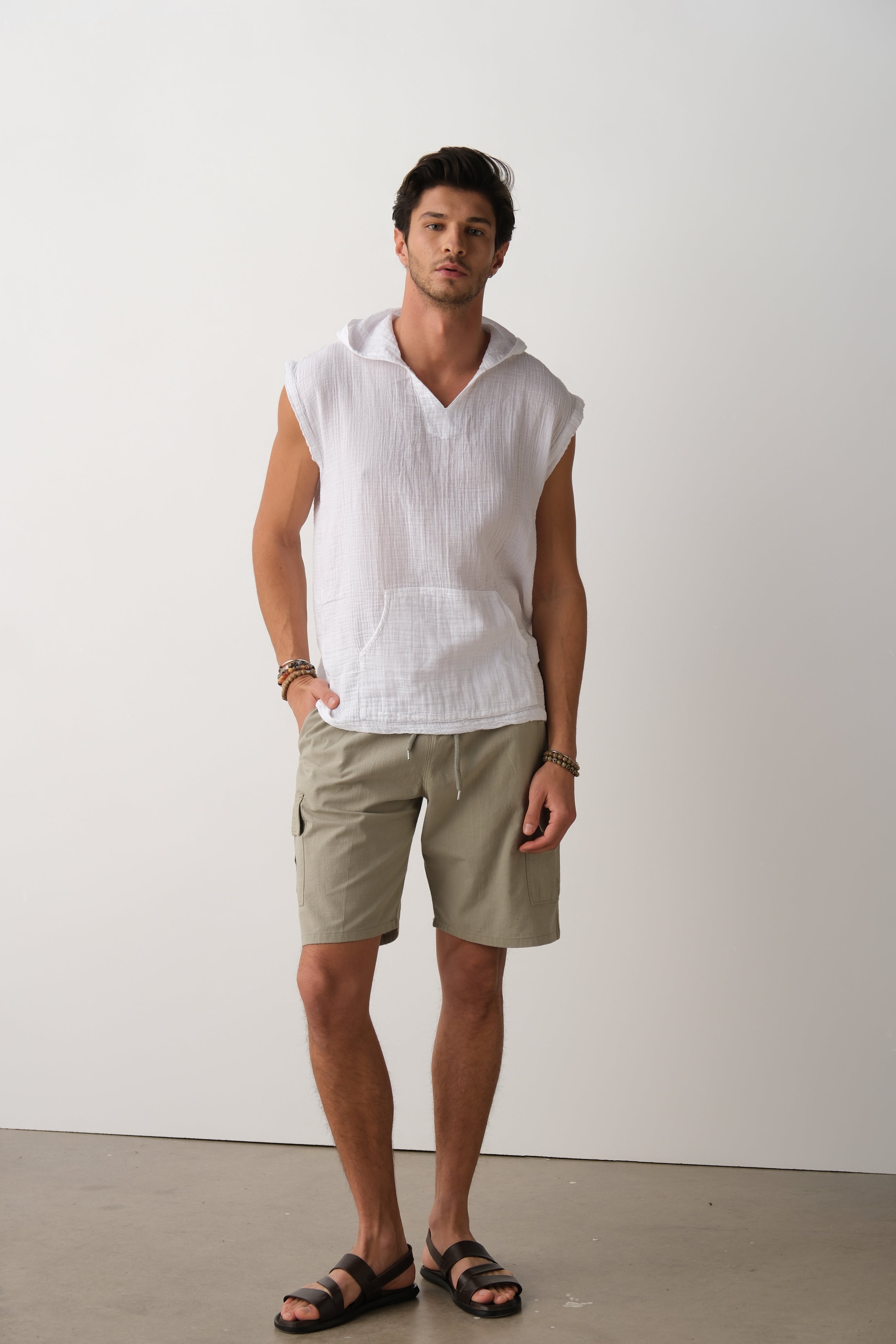 Riyan – Man Sleeves Hoodie