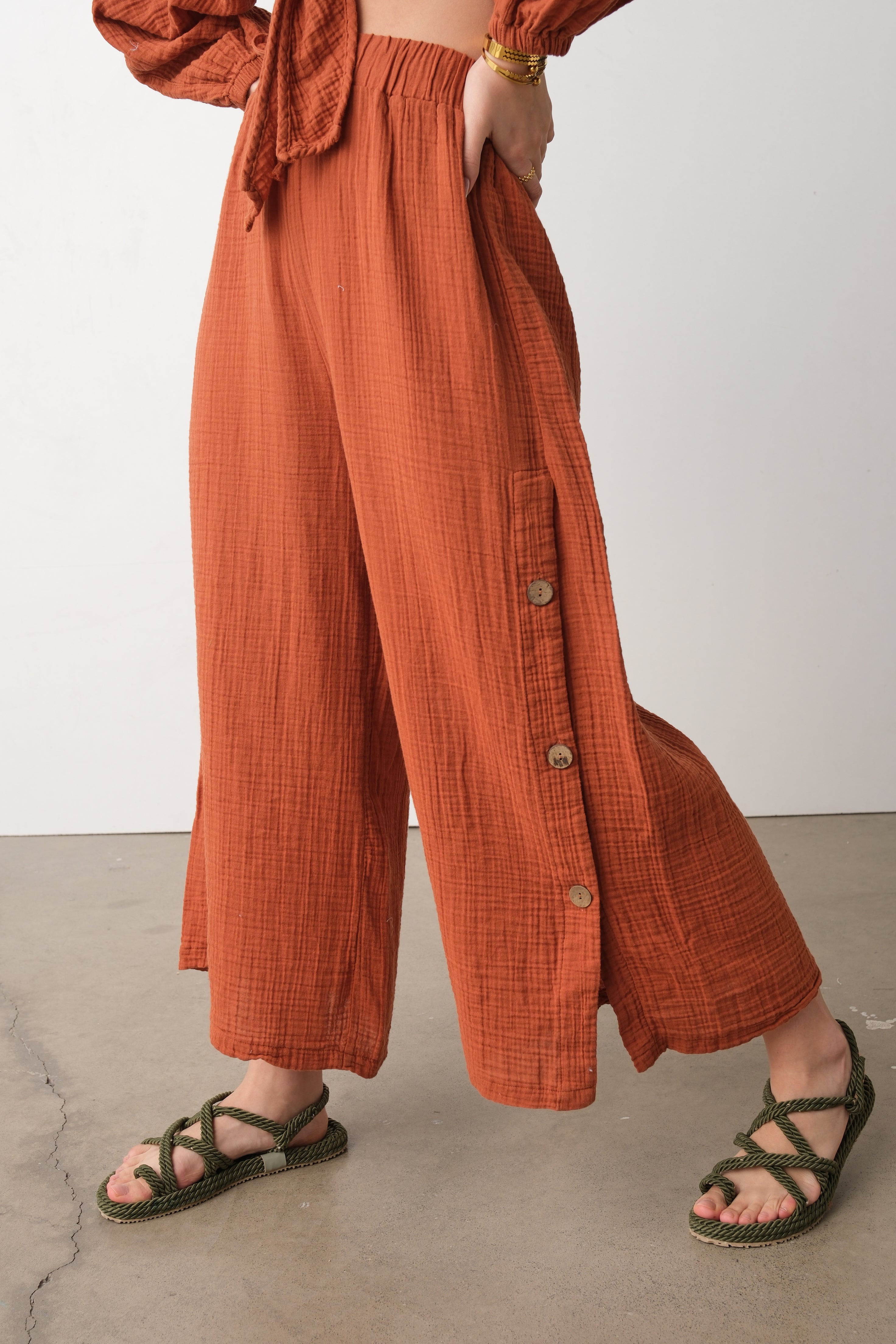 Alia - Woman Trousers